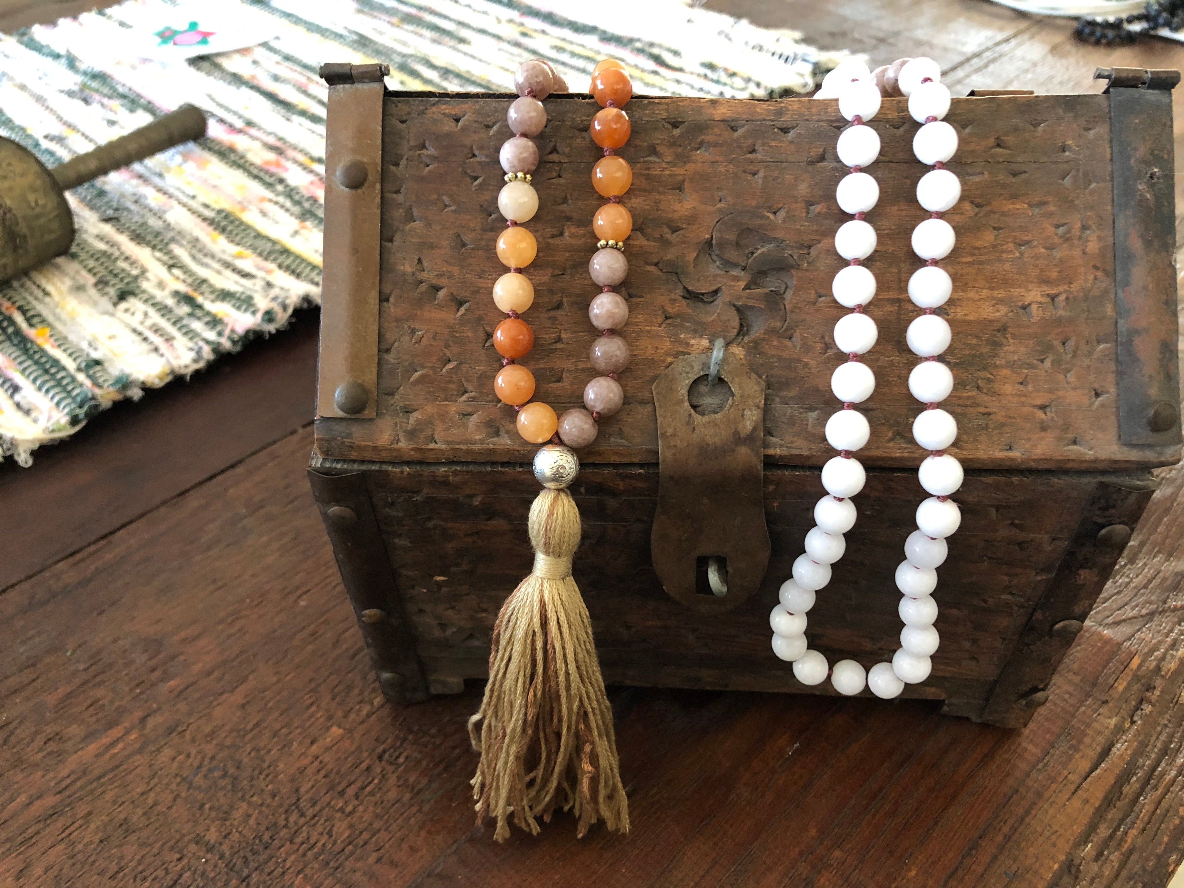 Agate Stone Necklace with Cotton Tassel